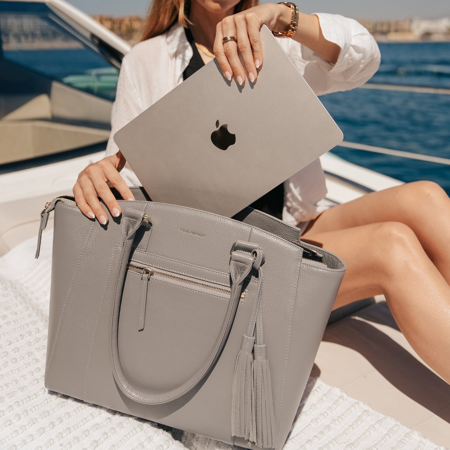 SNEAKIFY DESIGNER LAPTOP HANDBAG