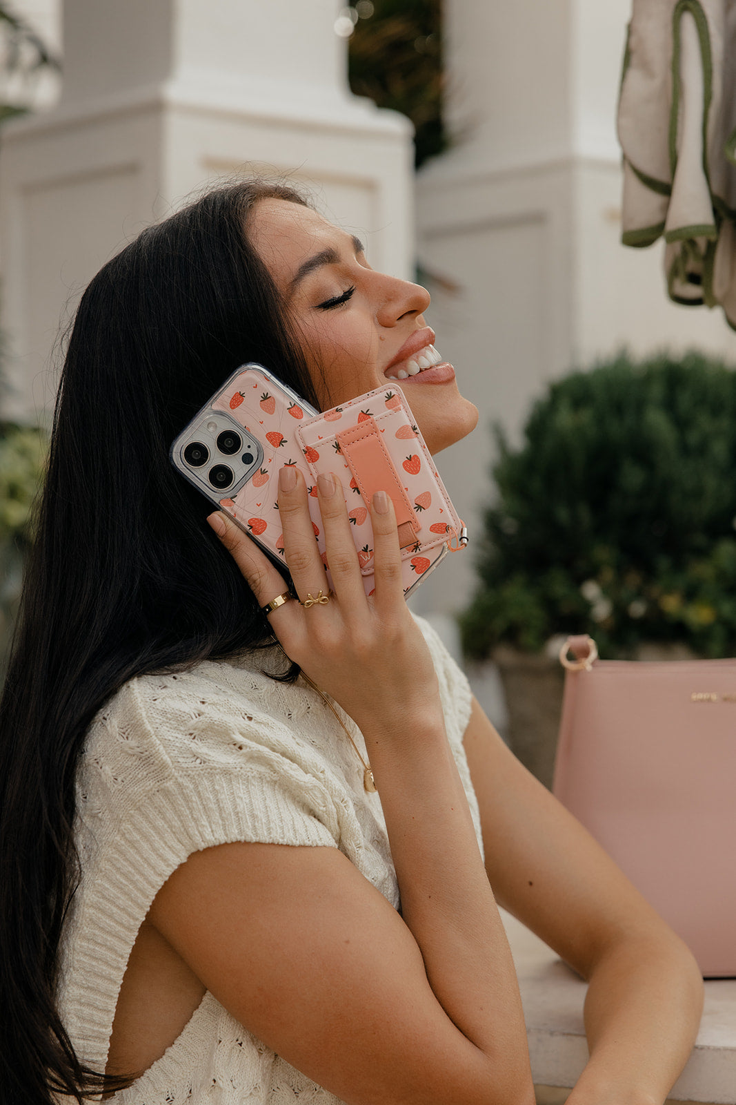 Berry Bliss Magnetic Case