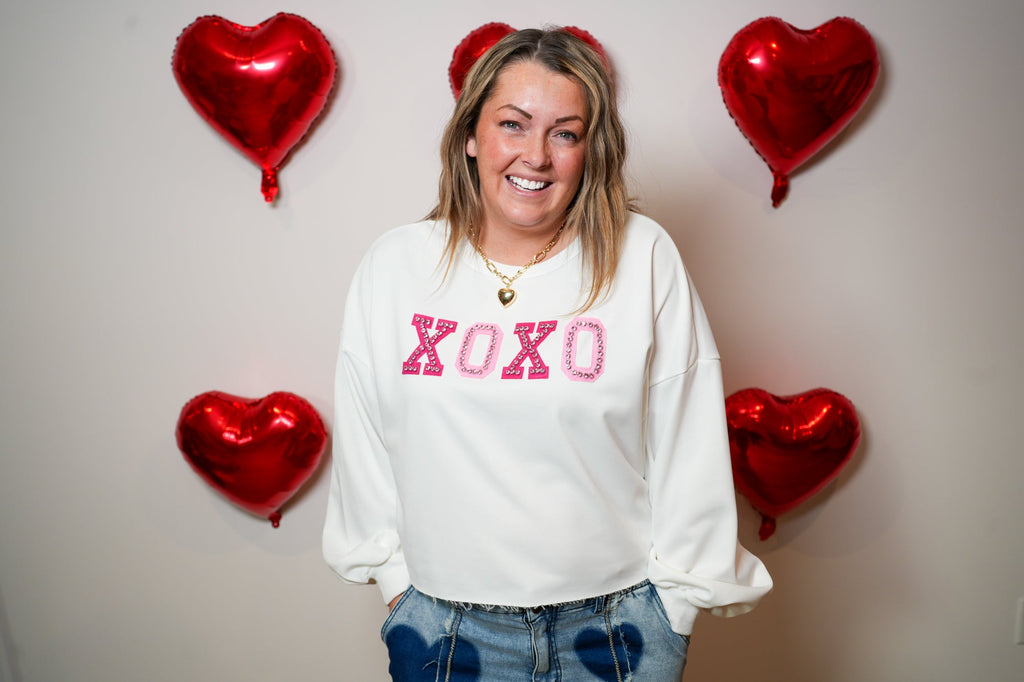 XOXO Cropped Long Sleeve Top