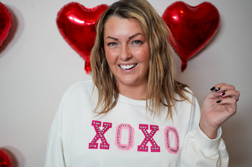 XOXO Cropped Long Sleeve Top