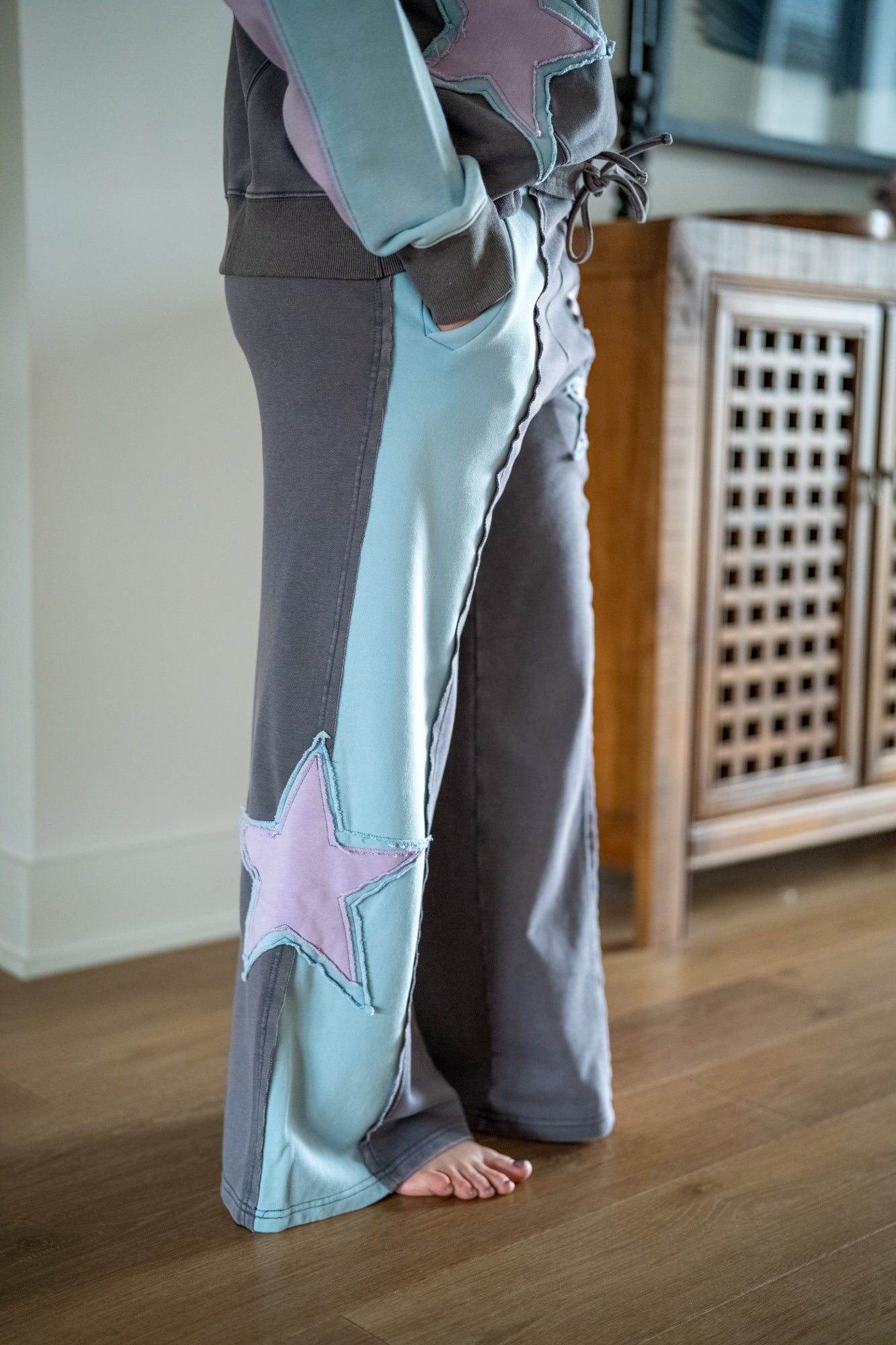 Colorblock Star Lounge Pants – Mineral Washed Magic