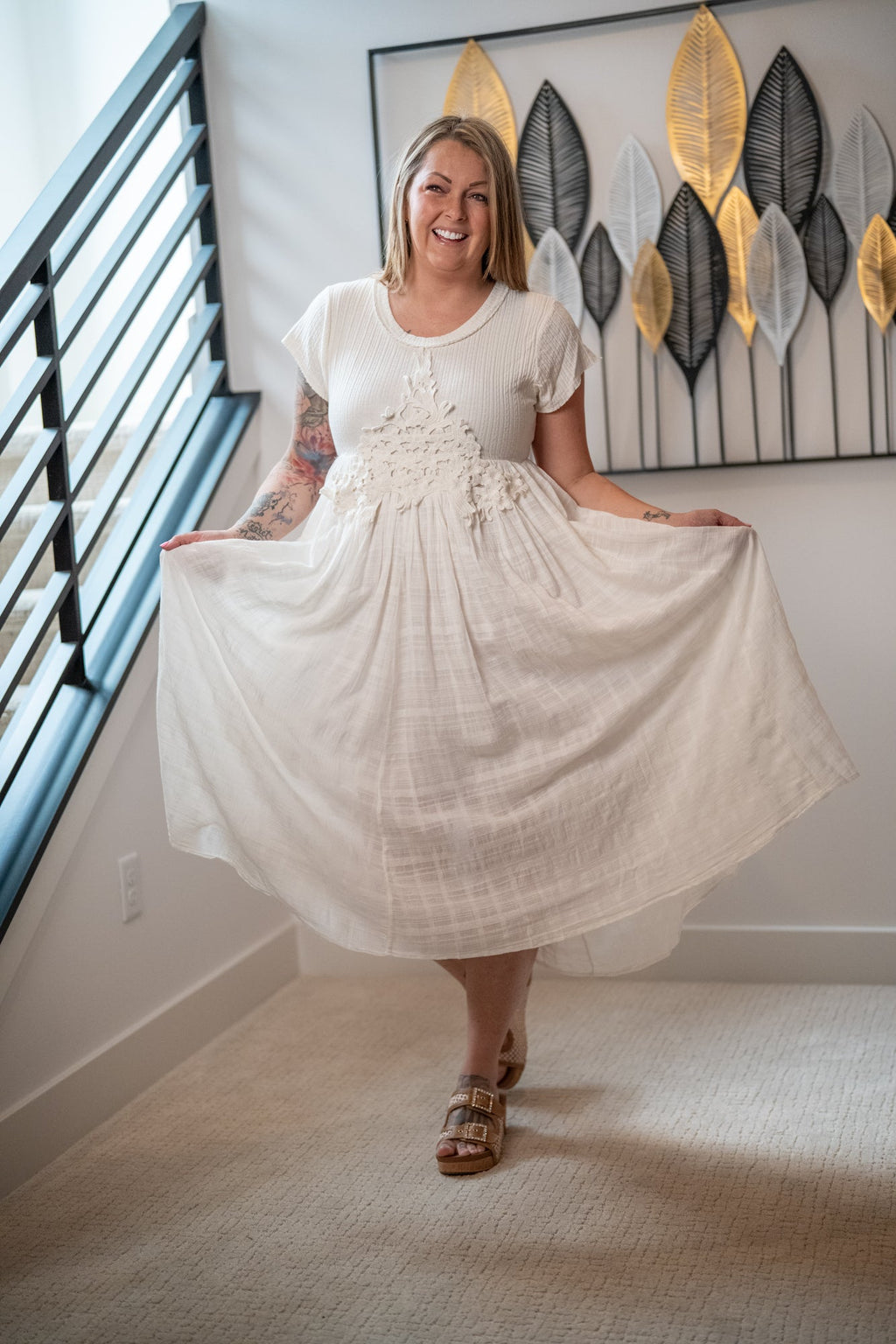 Oli & Hali Washed Cream Hi-Low Maxi Dress – Short Sleeve