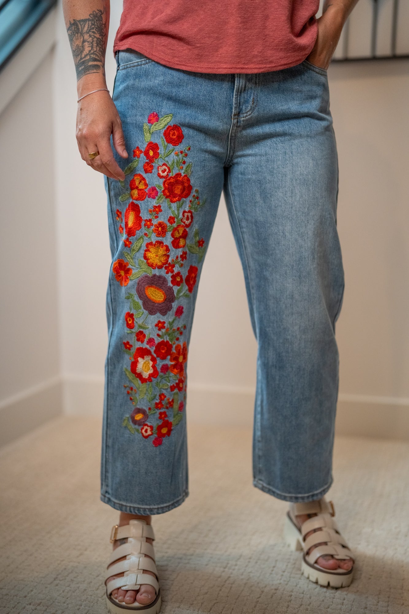 Oli & Hali Washed Flower Embroidery Denim Jeans