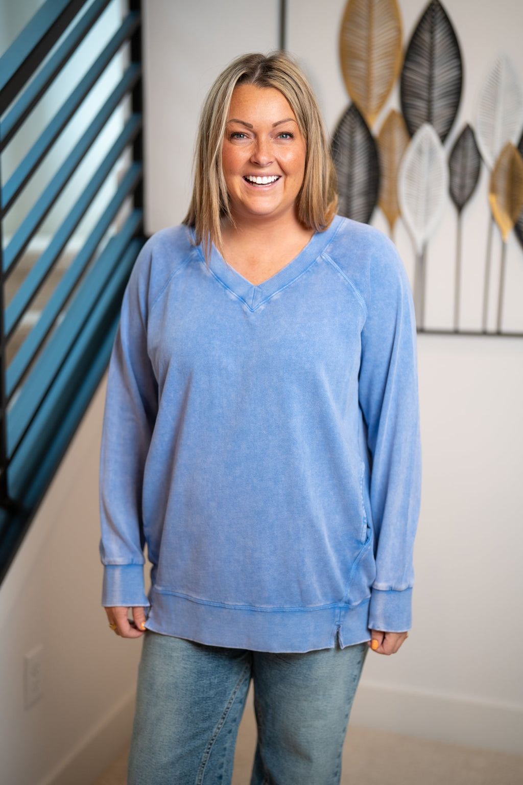 Easel Washed Terry Oversized Pullover with Pockets – Peri Blue