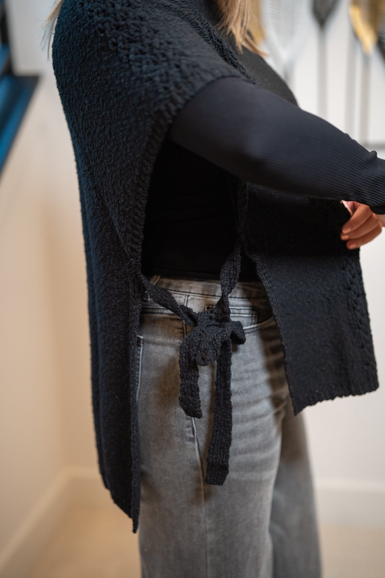 Easel Half Sleeve Knitted Poncho