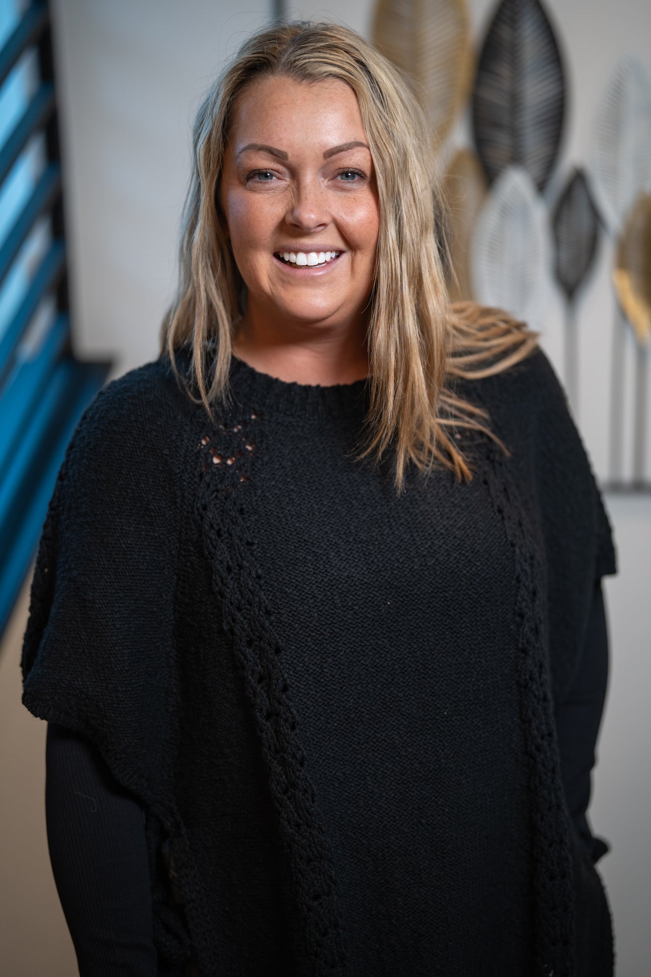 Easel Half Sleeve Knitted Poncho